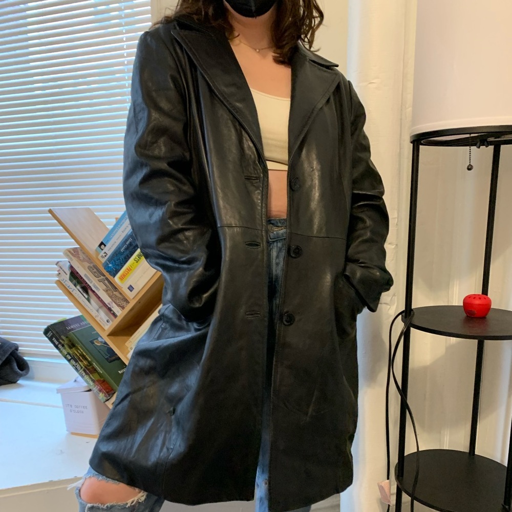 VINTAGE 90s BLACK LEATHER JACKET